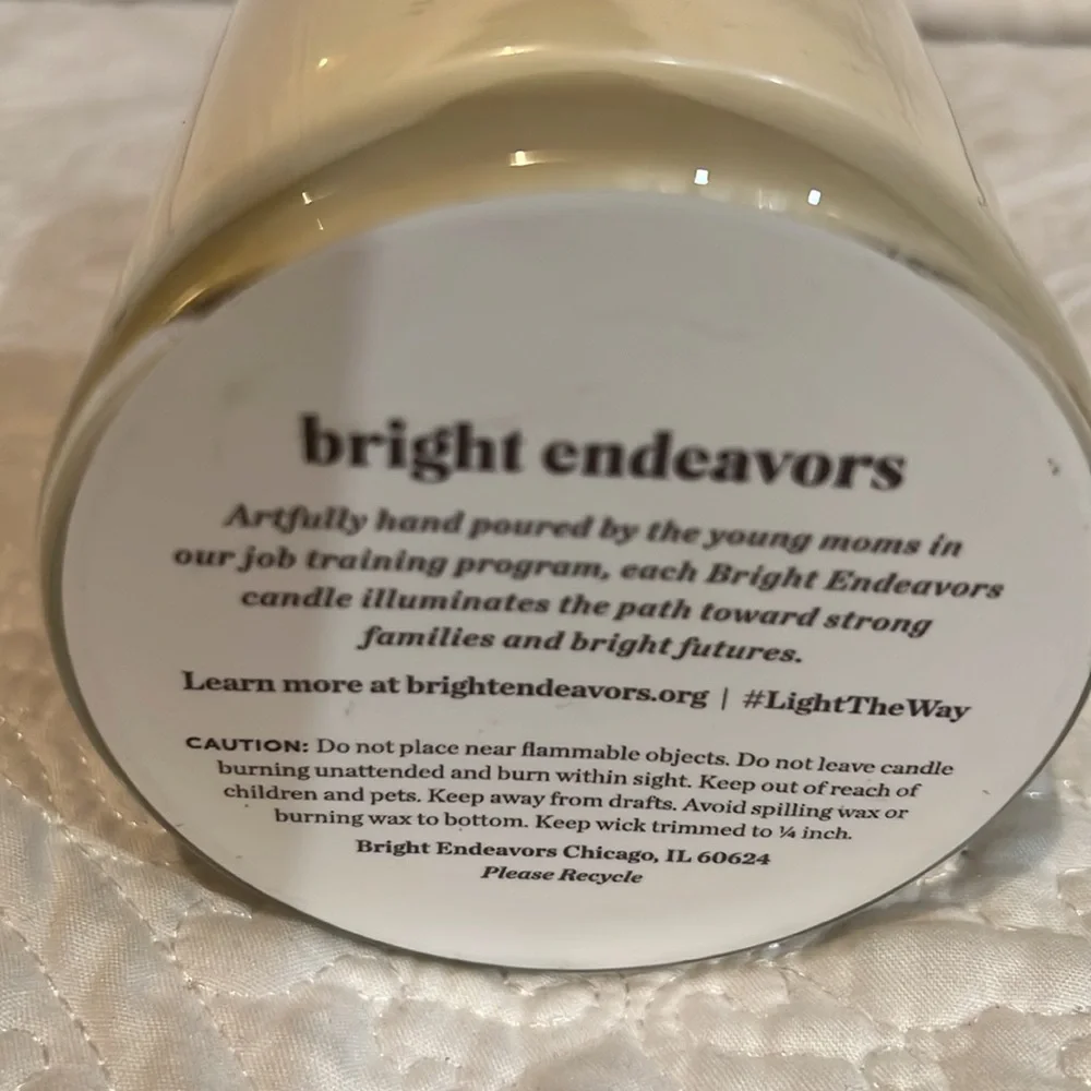 Bright endeavors‎ lemongrass and lime soy candle, new